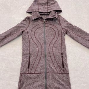 Lulu zip up
